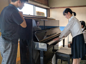 街角ピアノ