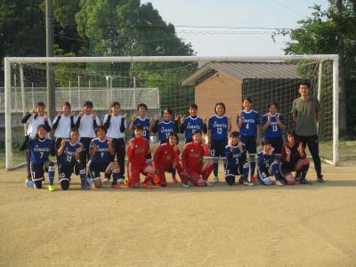 サッカー部女子