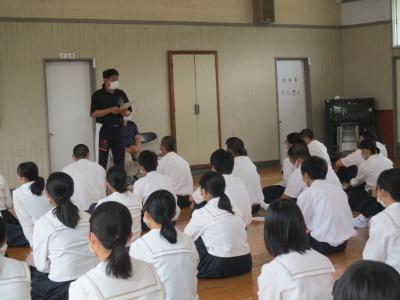 3年学年集会２