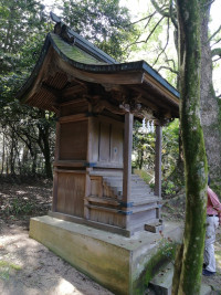 平和塔１岩岡神社